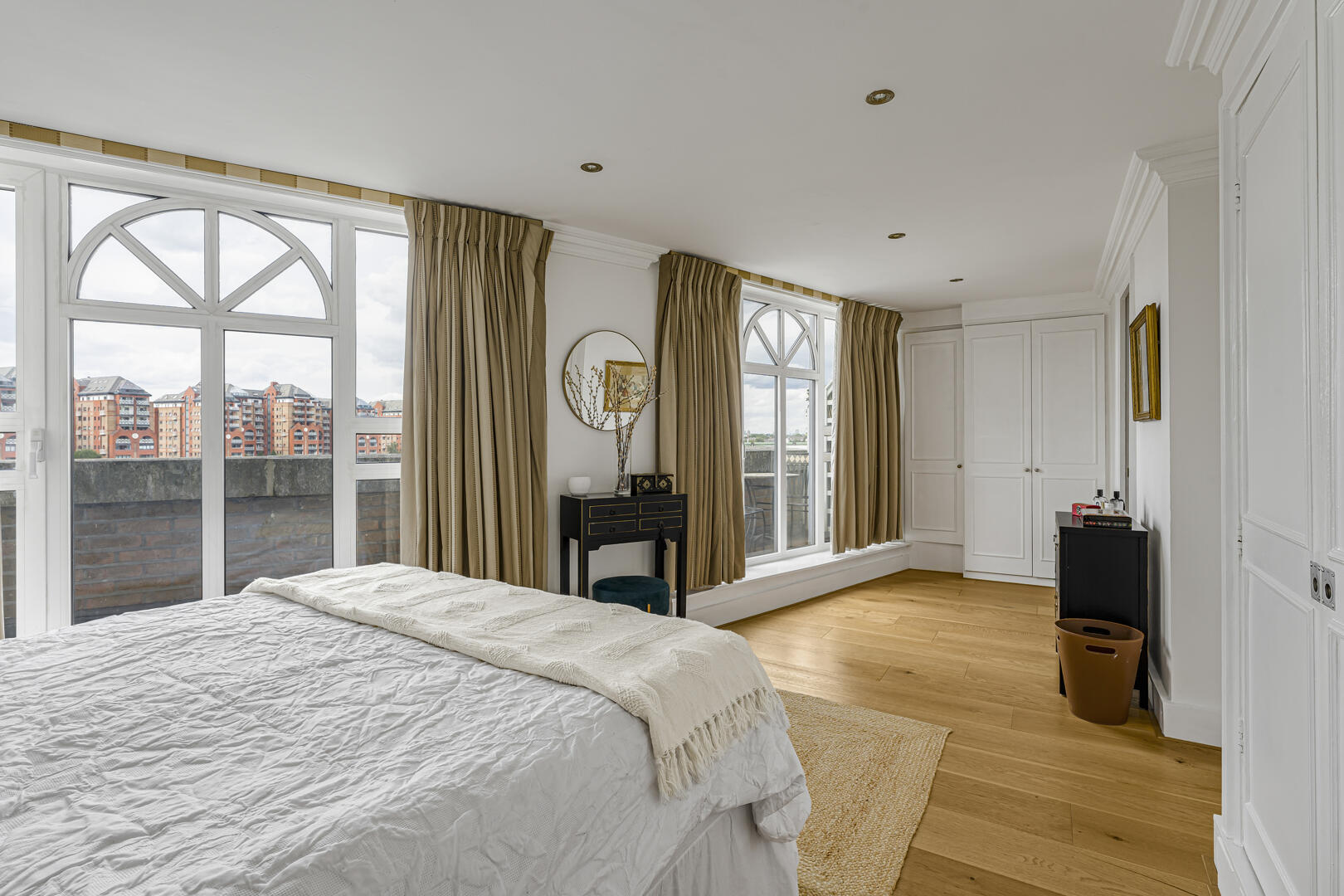 Plantation Wharf, Clove Hitch Quay, London, SW11